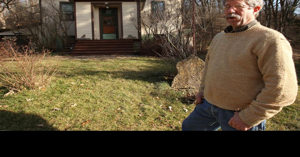 Mount Horeb Historical Society map charts locations of old rural schools