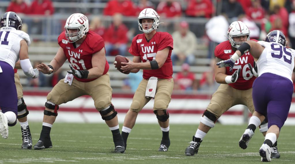 Heres How Nfl Draft Prognosticators See The Badgers