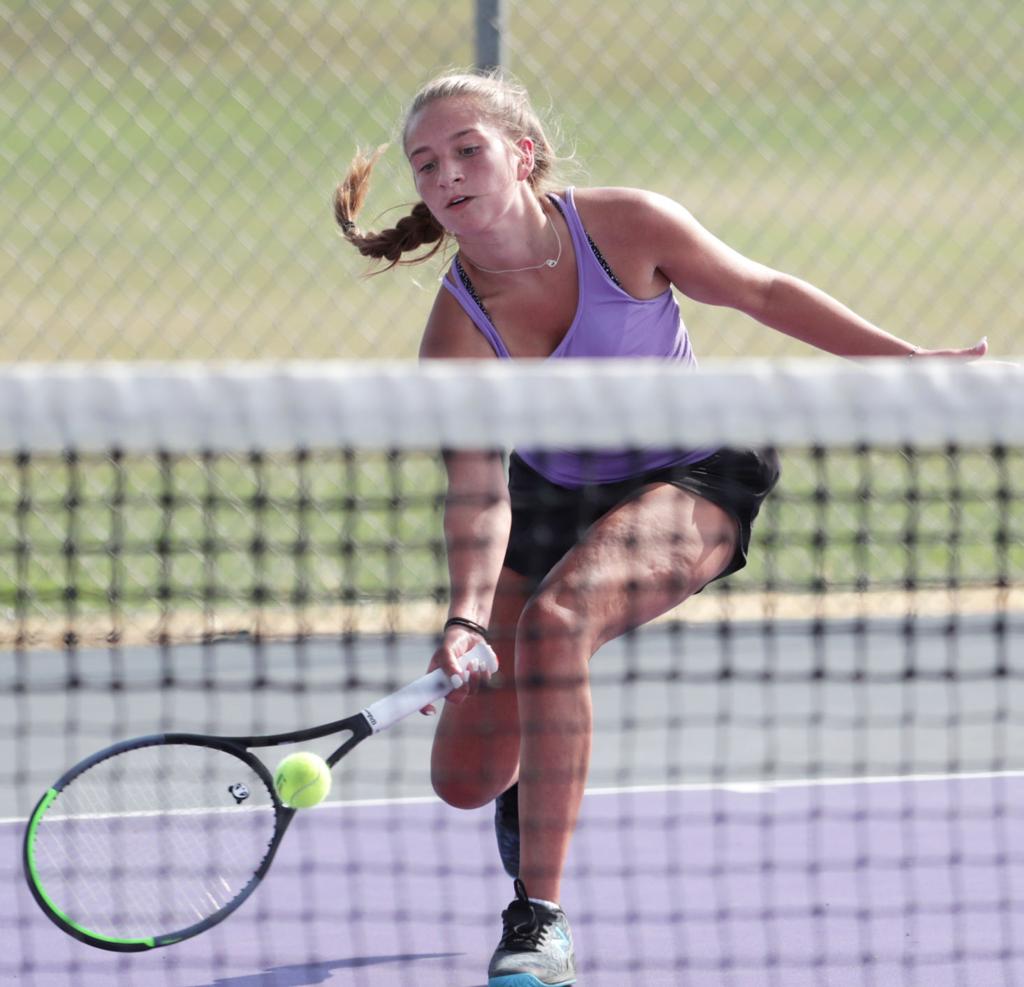 Wiaa State Girls Tennis Edgewood S Baluck Deang Advances To Division 2 Singles Semifinal Tennis Madison Com