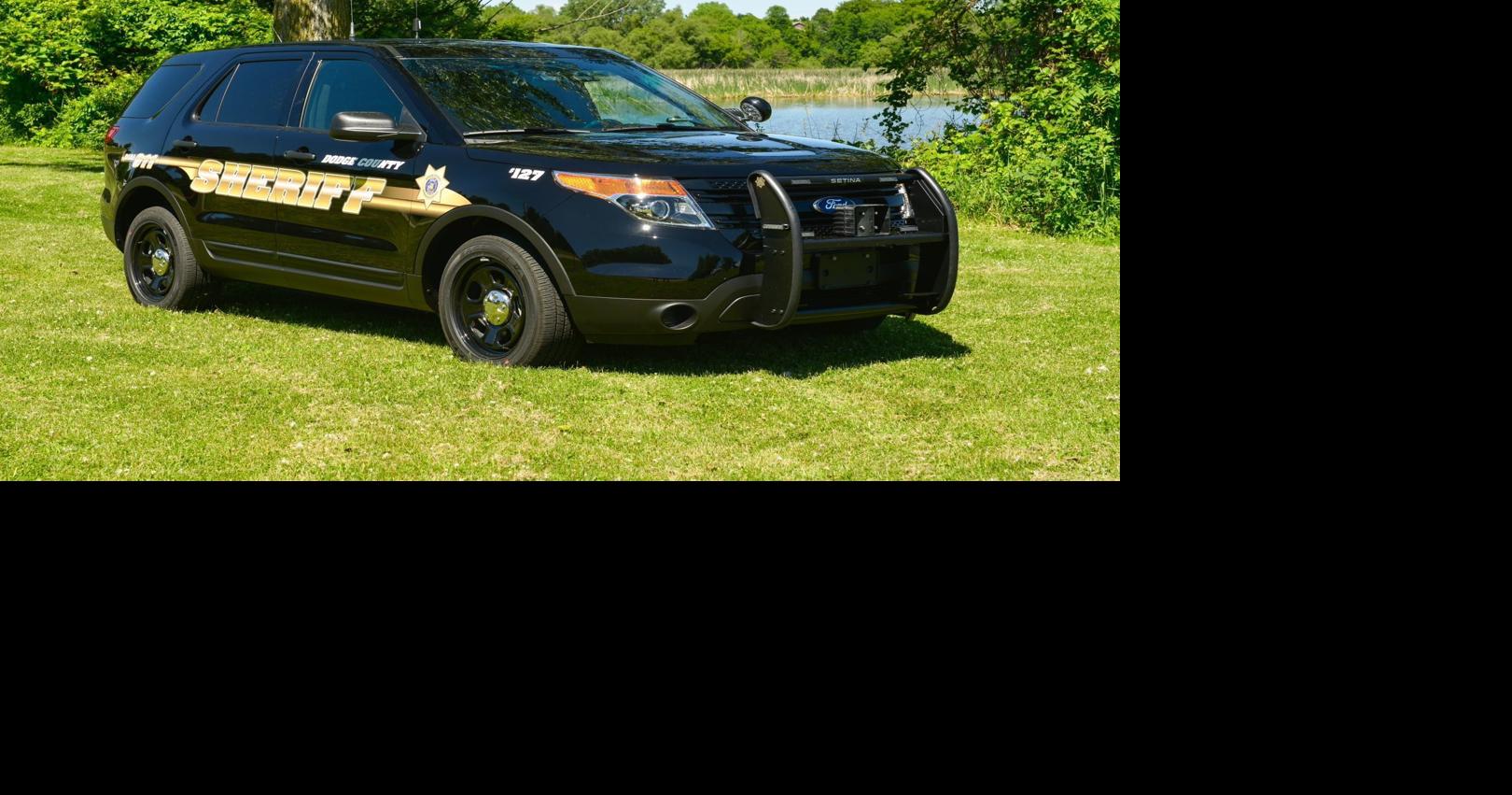1 dead, 2 injured in Dodge County crash, authorities say