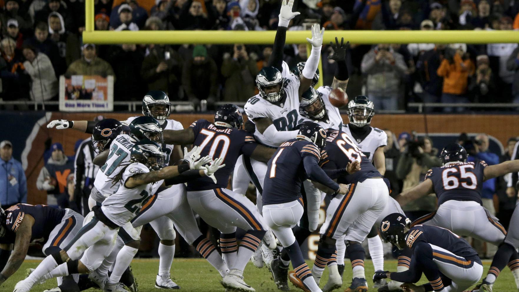Packers Sign Defensive Lineman Treyvon Hester Who Tipped Bears Double Doink Pro Football Madison Com