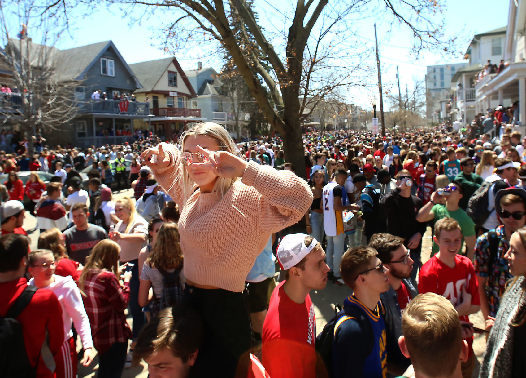 Photos: UW-Madison Students Pack Mifflin Street For Annual Block Party