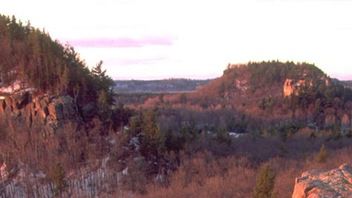 mill-bluff-1.jpg.352x198_default.jpg