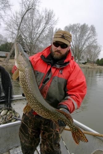 Gary Engberg: Lake Wisconsin place to go for spring crappies