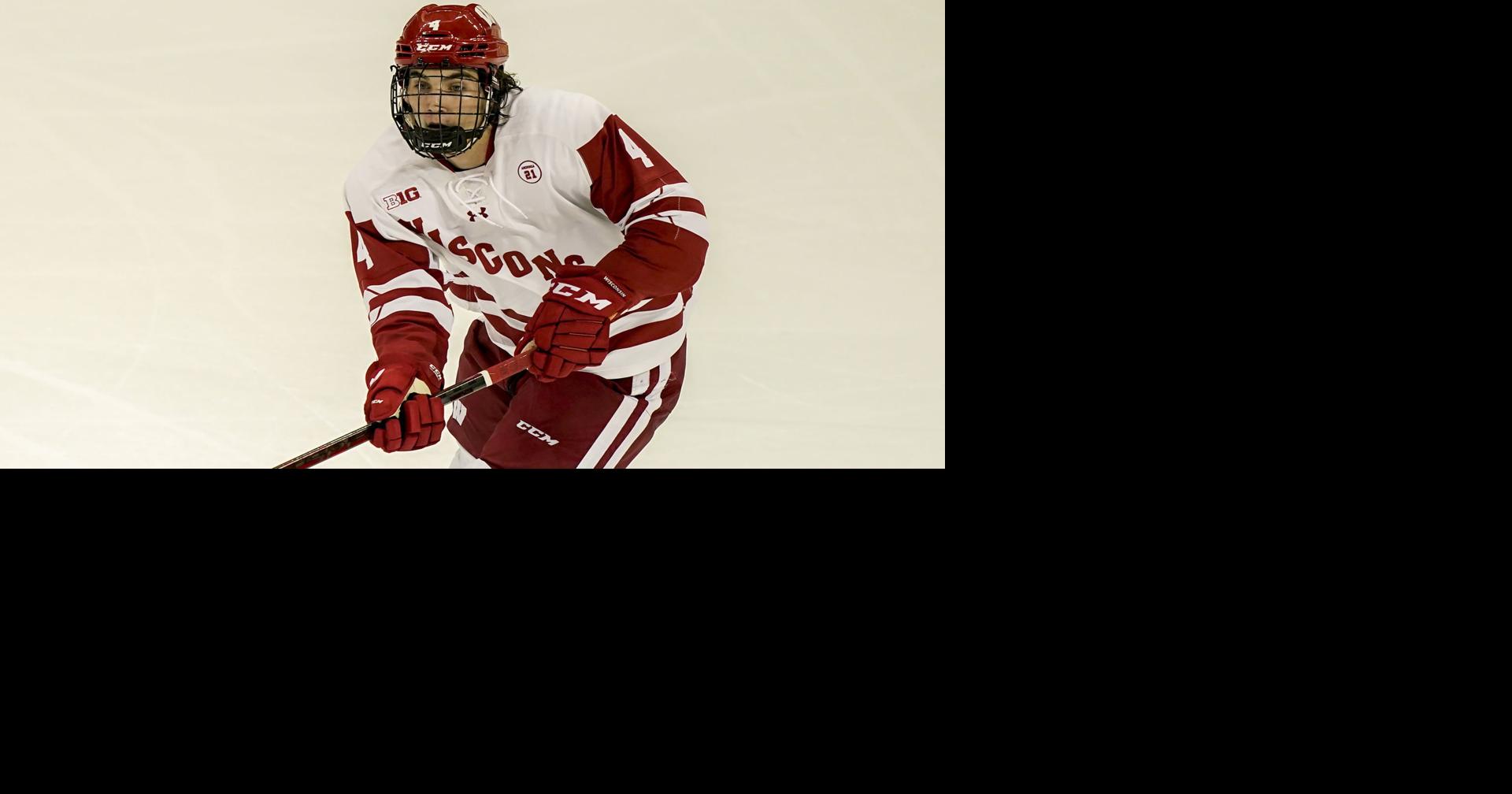 Wisconsin Badgers' Dylan Holloway named to Canada's World Juniors selection  camp