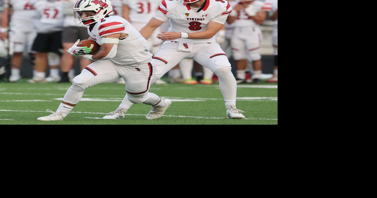 Undefeated Mount Horeb/Barneveld football edges Stoughton