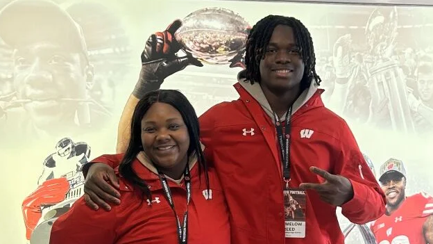 Wisconsin loses 3-star recruit to rising SEC program