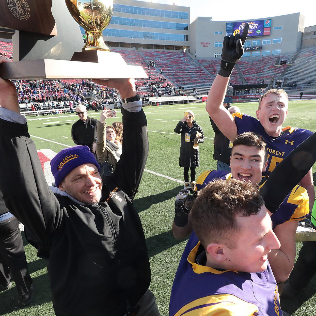 Deforest Wins Division 3 State Football Title With Touchdown 2