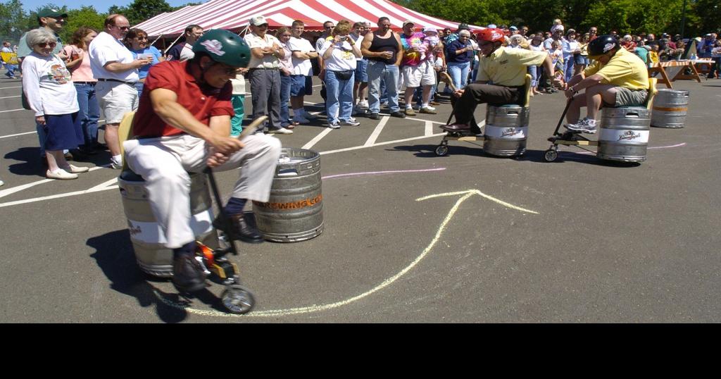 Travel Digest Waupaca Strawberry Fest, Northwoods Summer Thunder