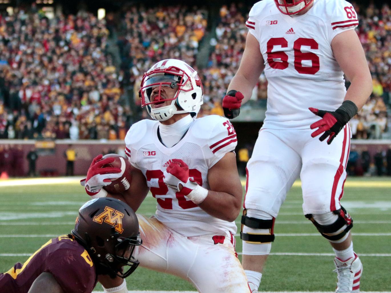 Badgers Football Film Room Taking A Closer Look At Uw S Win Over Minnesota College Football Madison Com