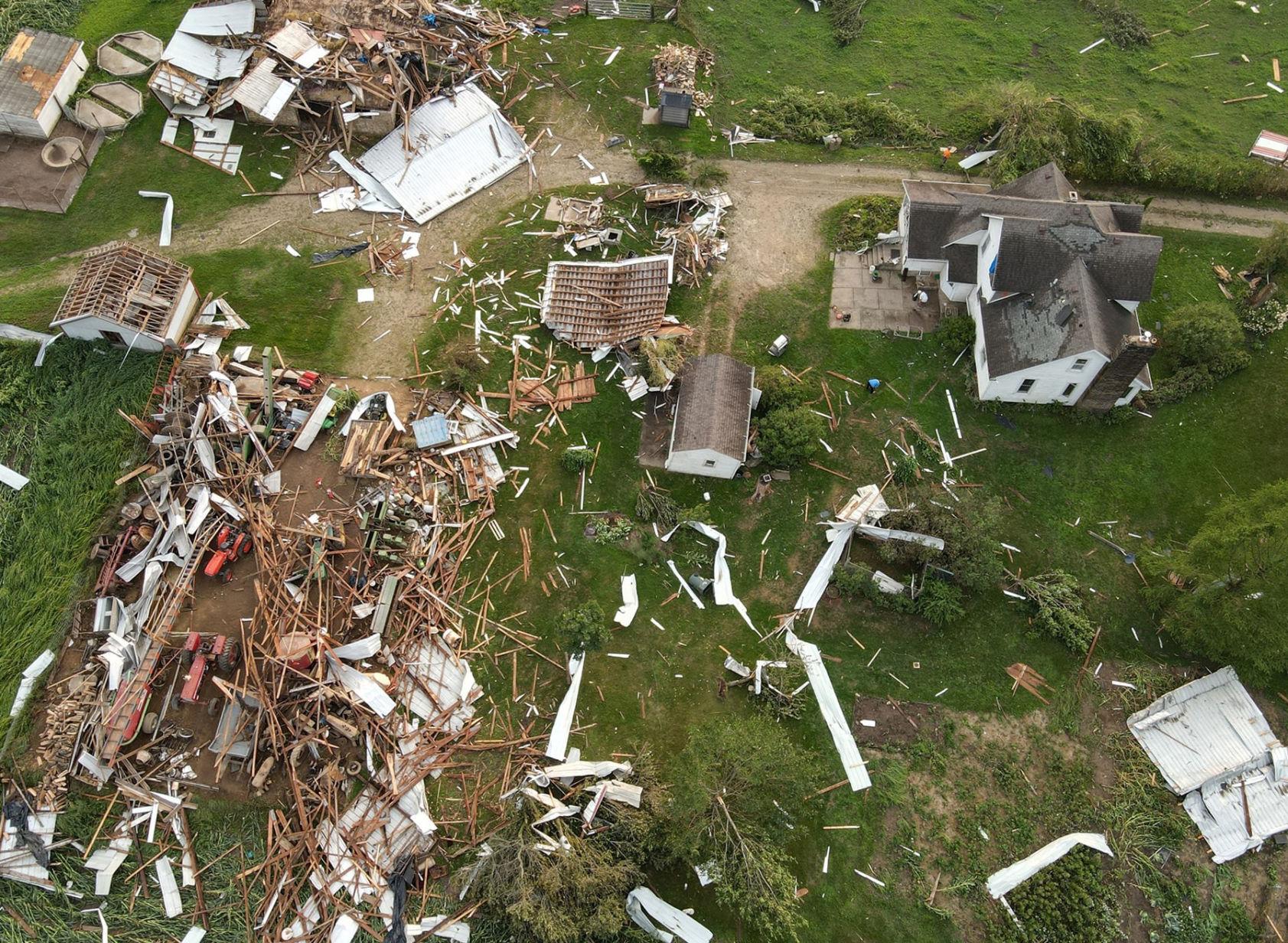 Severe tornado destroys 6 homes, 11 other buildings in Grant County