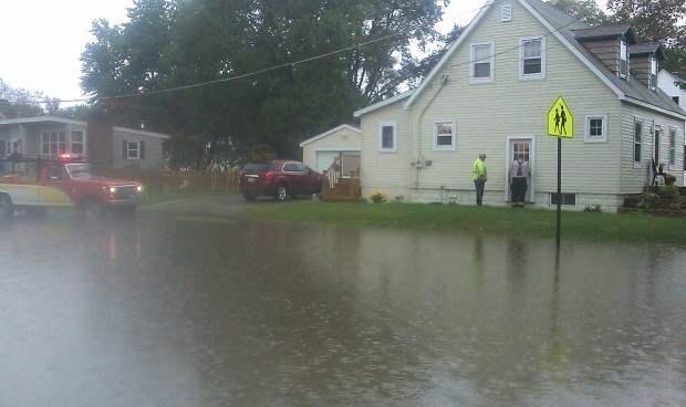 La Crosse Tribune: Heavy rains lead to flooding; state of emergency ...