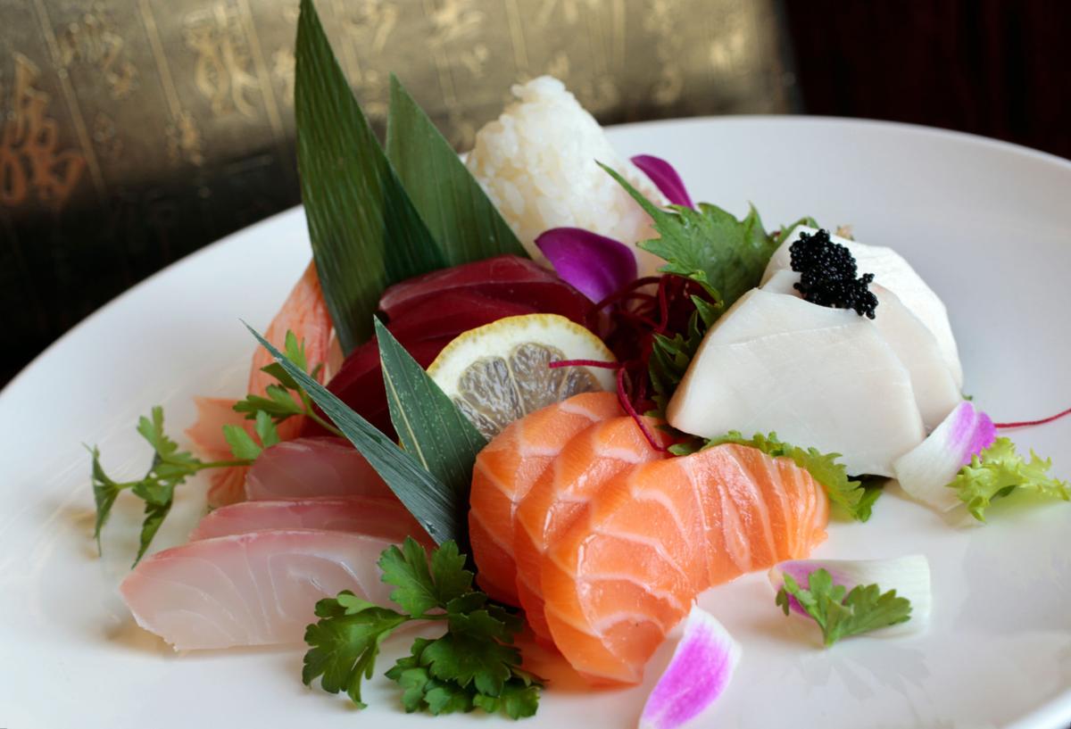 Restaurant Review Fuji Has A Certain Raw Appeal Dining Reviews