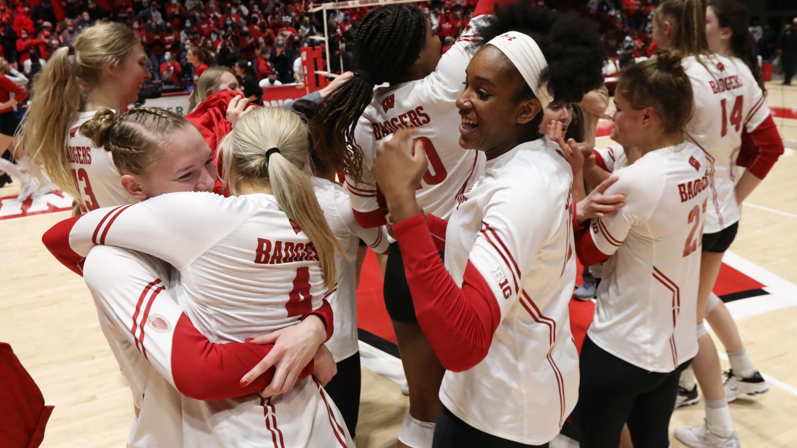 Wisconsin outside hitter Lauren Jardine enters transfer portal