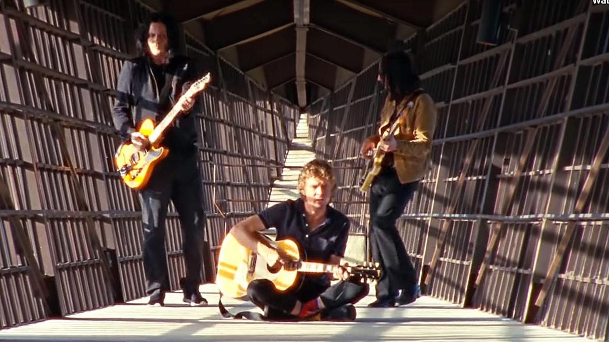 Jack White And The Raconteurs Perplex Fans With Video Shot