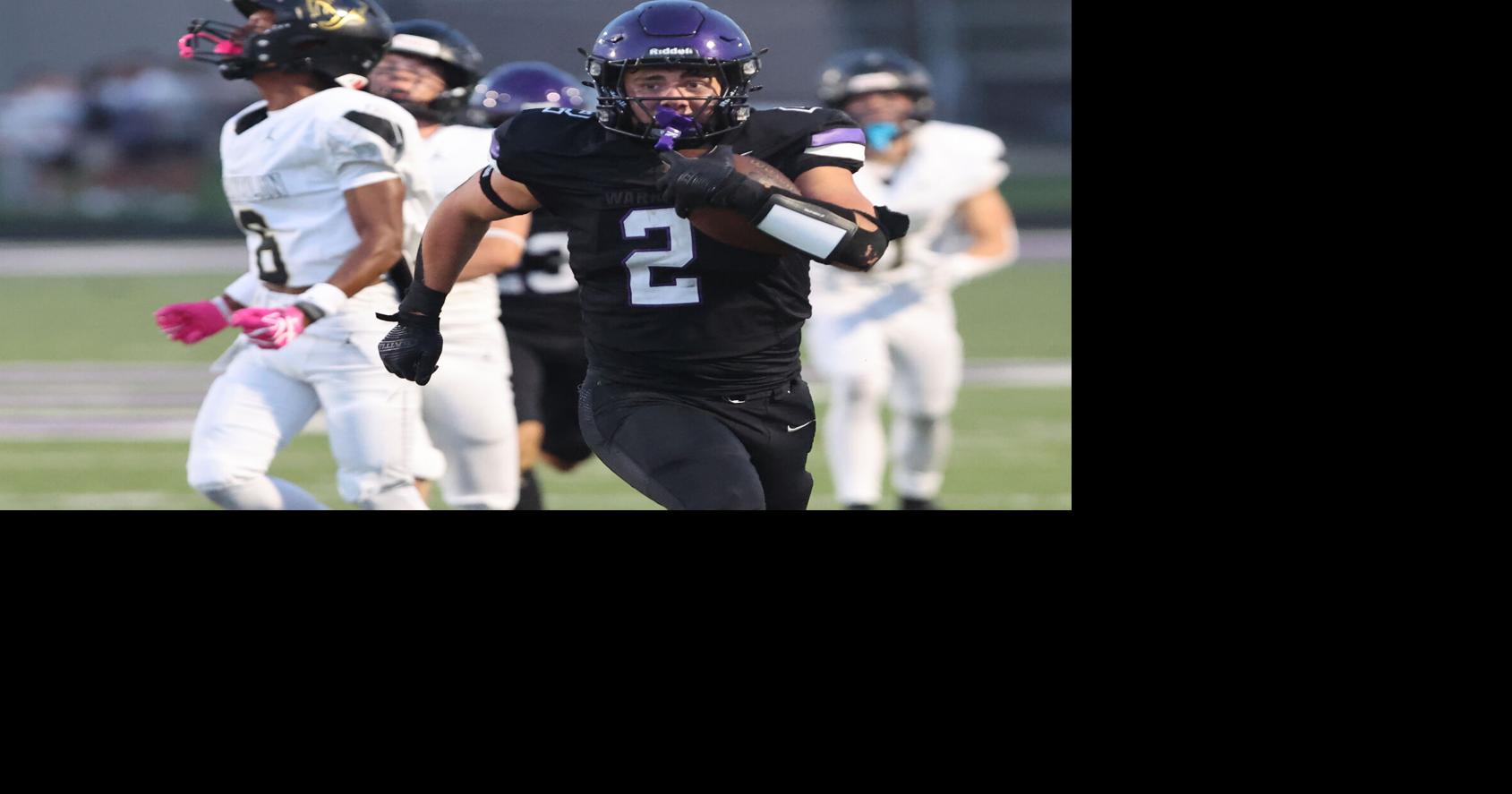 Photos: Waunakee football meets Franklin in battle between Division 1 powerhouses