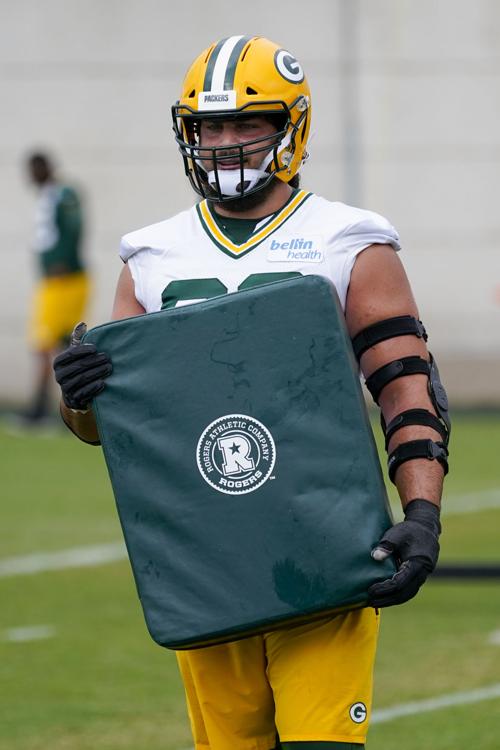 After Incredibly Healthy 2019 First Day Of Pads Gives Packers Some Nervous Injury Moments Pro Football Madison Com