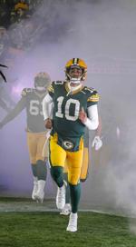 Rams Packers Football