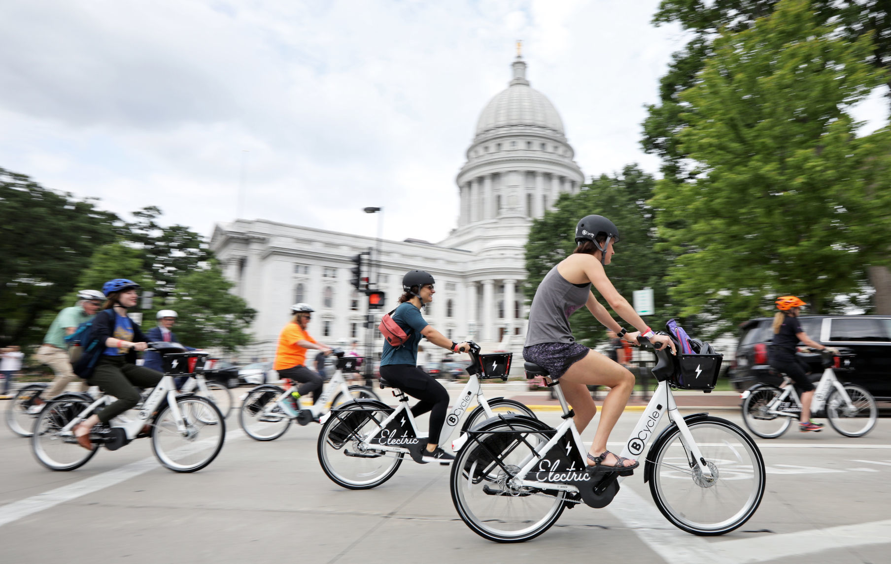 Photos: Madison BCycle's New Electric Bikes