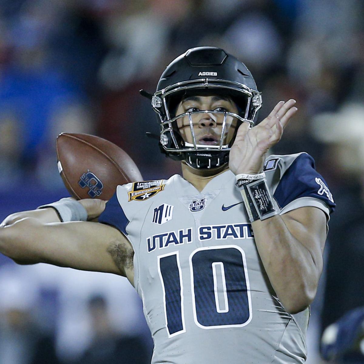 Feeling The Love At Quarterback Packers Reportedly Doing Due Diligence Remotely On Utah State Qb Jordan Love Pro Football Madison Com