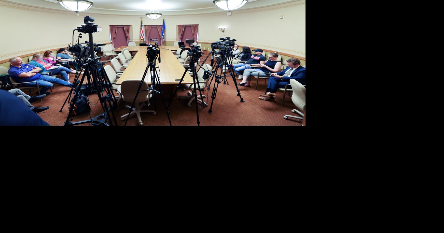 What happens if Wisconsin's budget isn't passed on time?