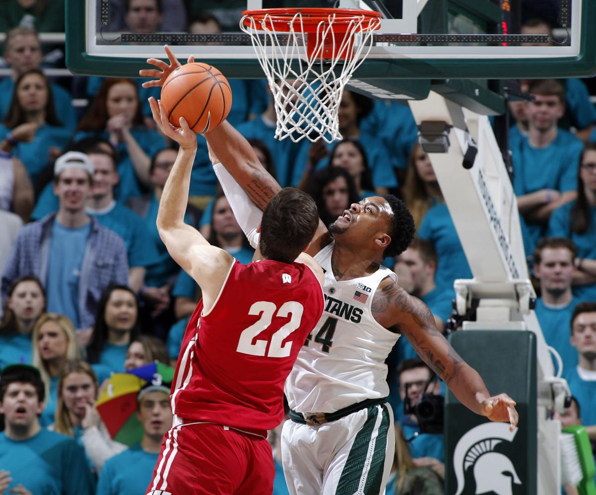 Wisconsin Badgers Rally Falls Short As Sixth Ranked Michigan