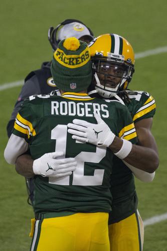 Davante Adams says that Aaron Rodgers' exit would make him reconsider his  future with Packers