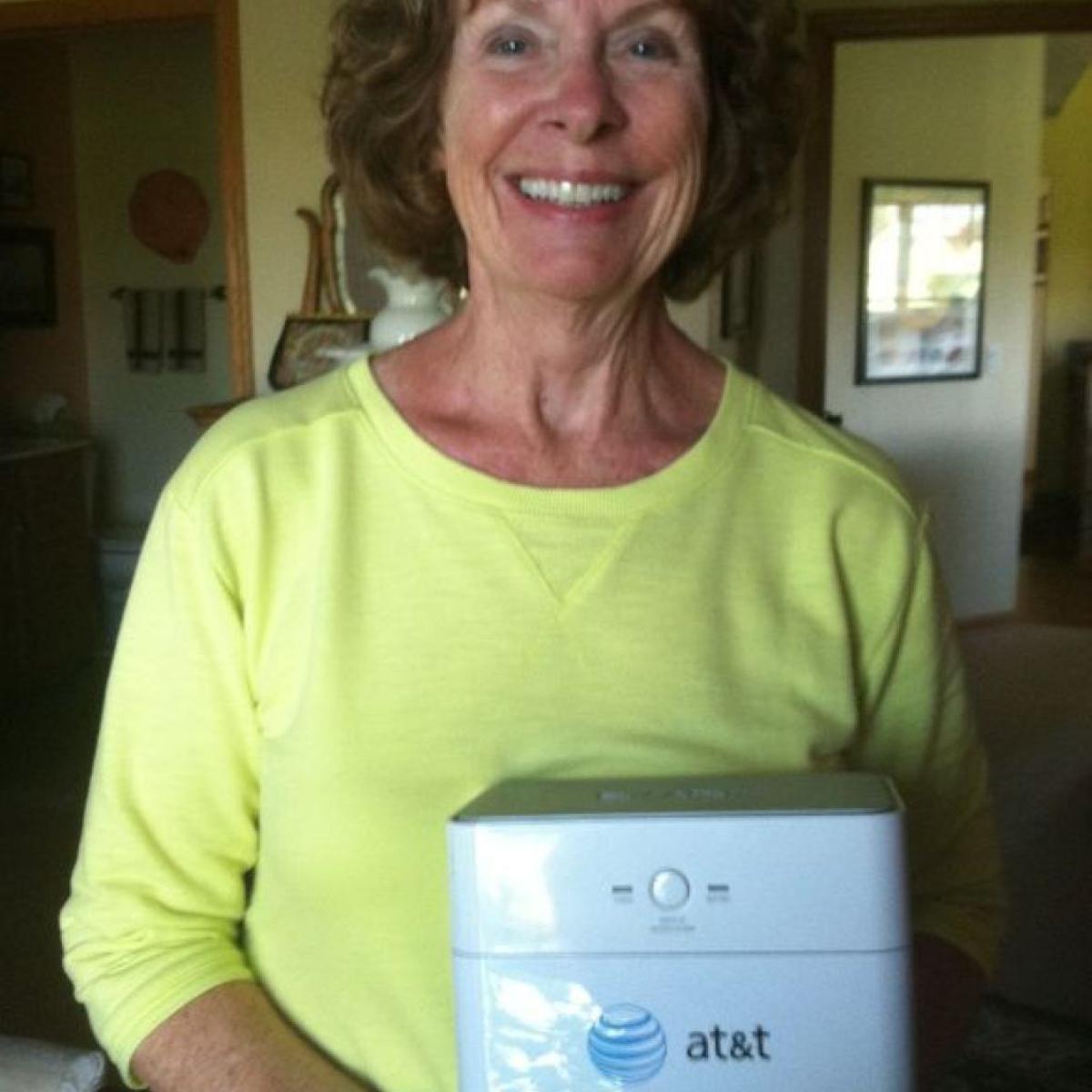 Sos Why Won T At Amp T Remove This Unnecessary Box In My Condo