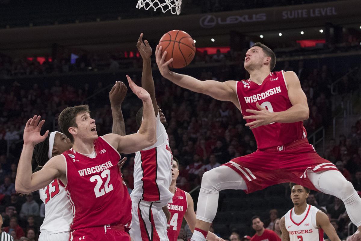 Badgers Men S Basketball Live Blog From Wisconsin Illinois In