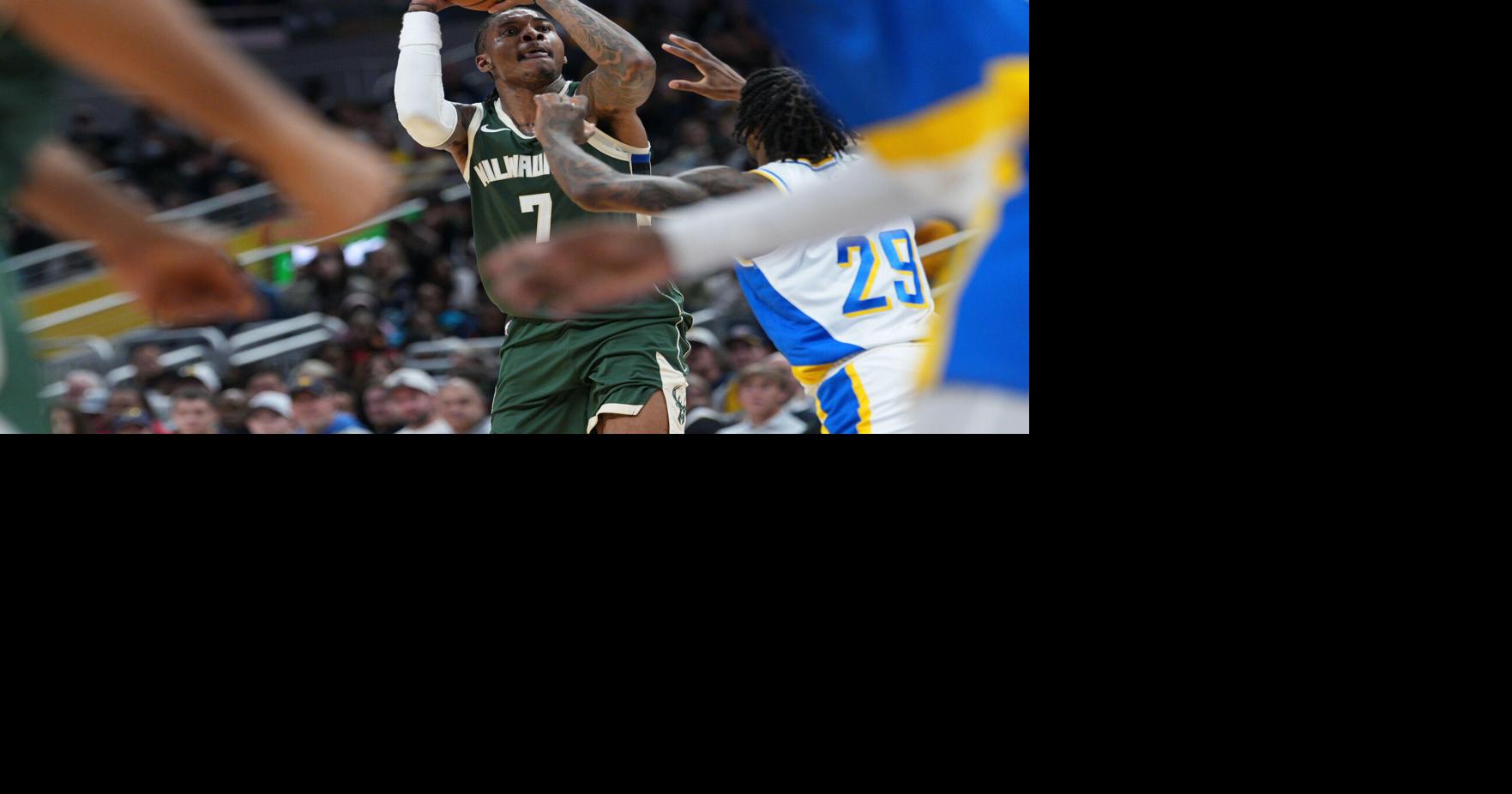 Bucks hold off rival Pacers to end 3-game losing streak