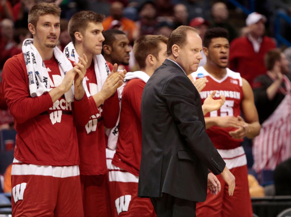 Badgers Men S Basketball Wisconsin Commit Nathan Reuvers Ranked