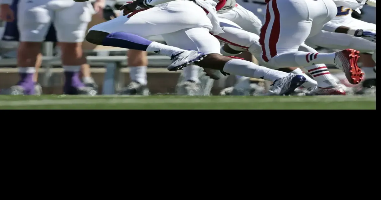 5 things to know about Wisconsin football's opponent, Western Illinois