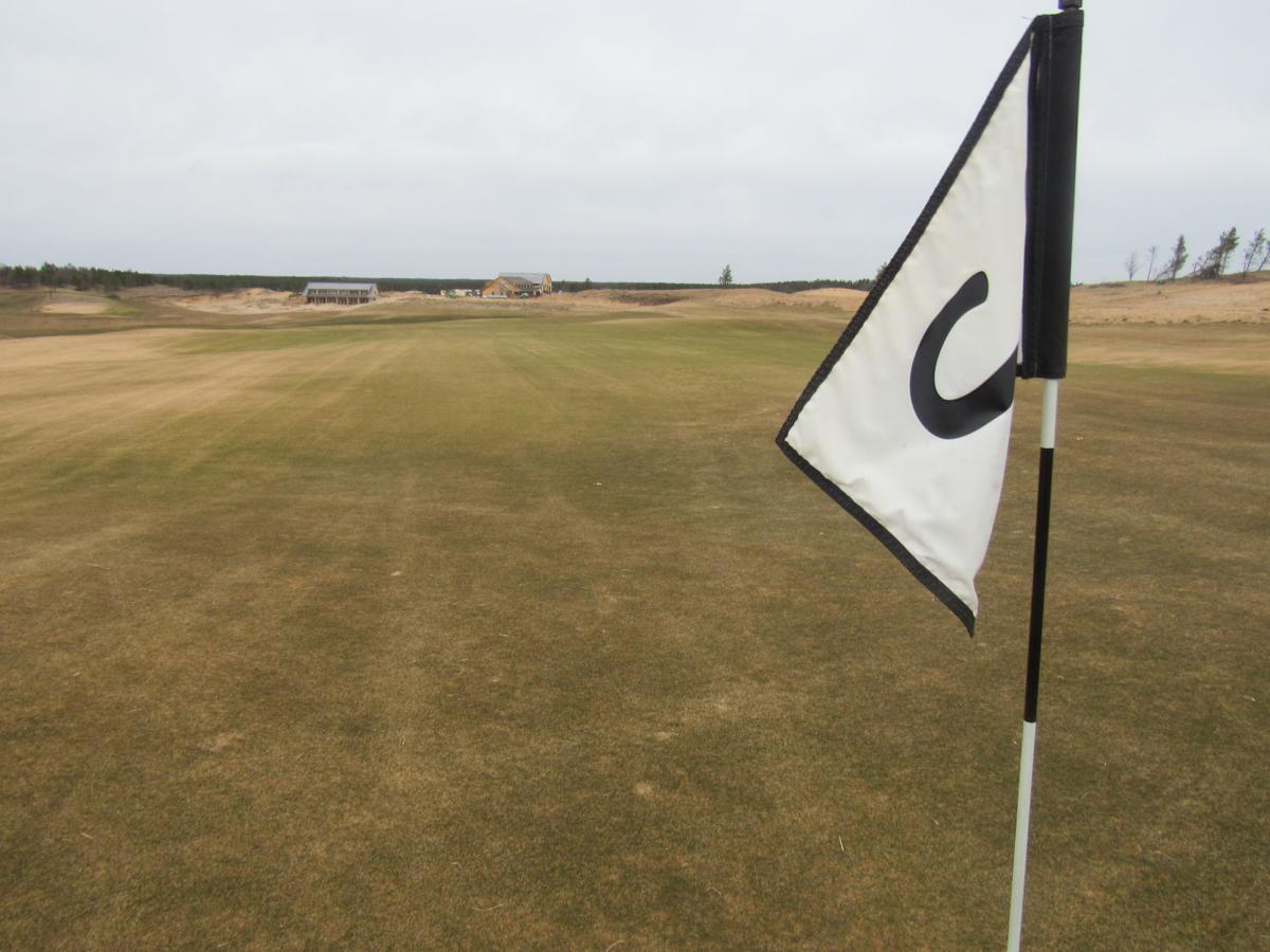 Sand, golf and hopes for an economic boom in Central ...