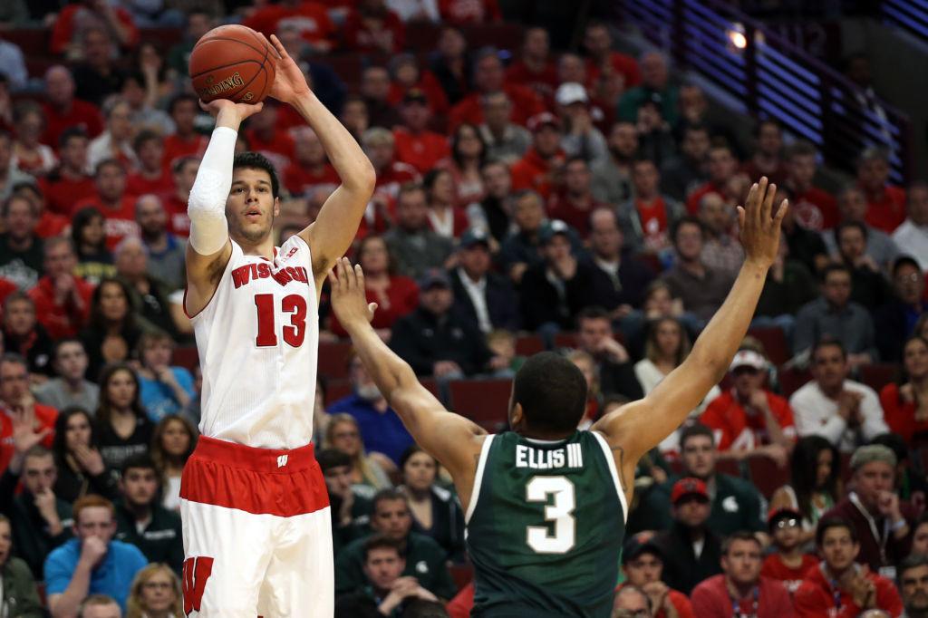 Badgers Men S Basketball Sold Out Venue Won T Stop Uw Fans From