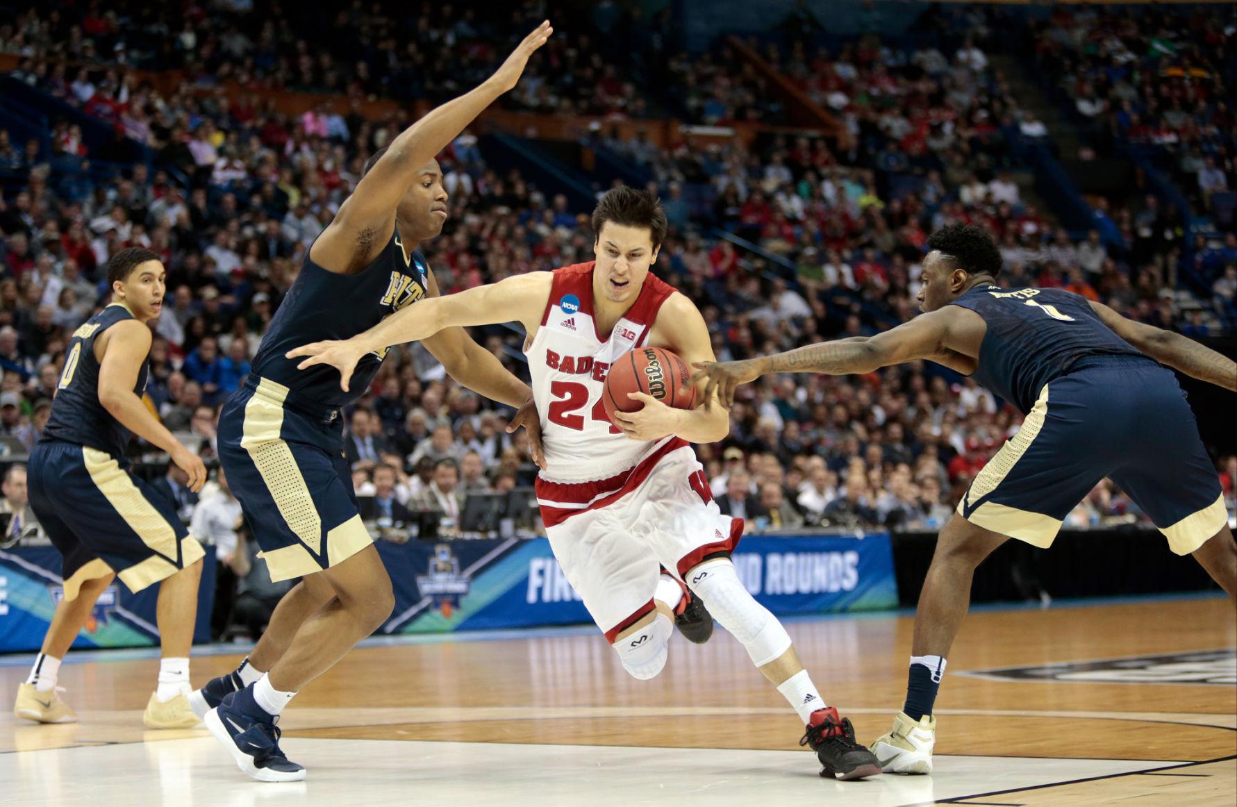 Badgers men�s basketball Wisconsin ranked 10th in USA