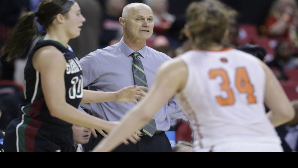 Wisconsin Basketball Coaches Association Prepares For Hall Of Fame