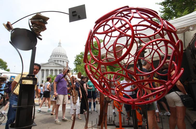 Art Fair on the Square showcases artistic expression