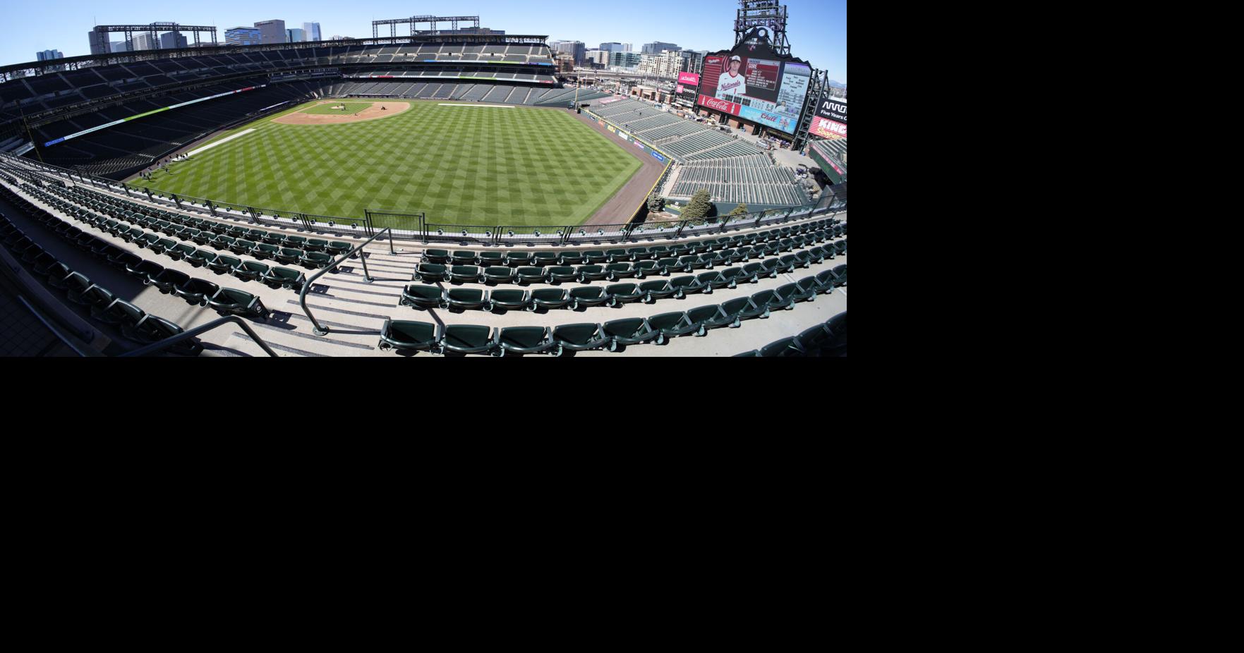 DENVER, CO - JUNE 6: San Francisco Giants first baseman LaMonte Wade Jr.  (31) bats during a game between the San Francisco Giants and the Colorado  Rockies at Coors Field on June