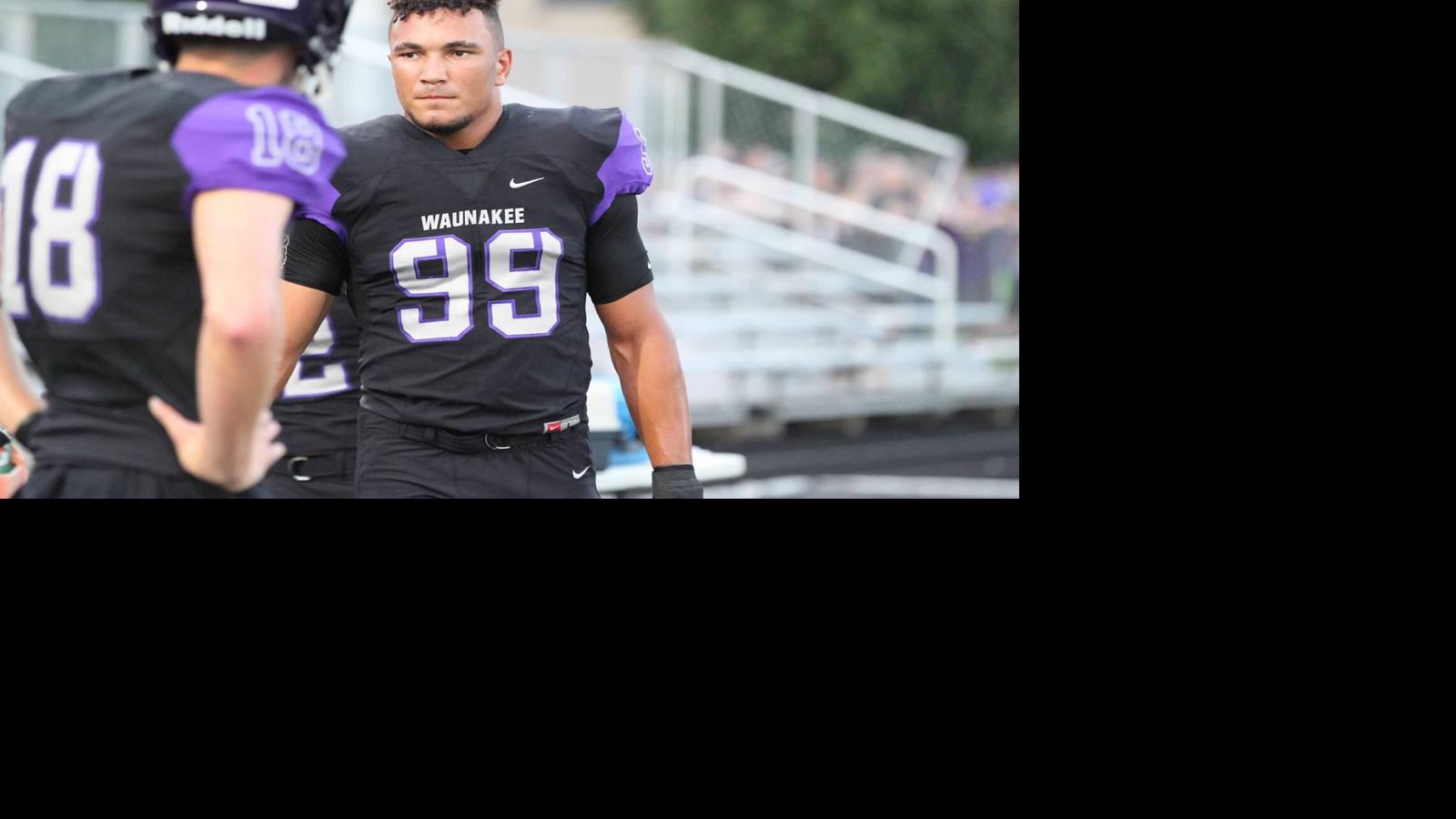Waunakee S Reed Ryan Earns All Area Football Player Of The Year