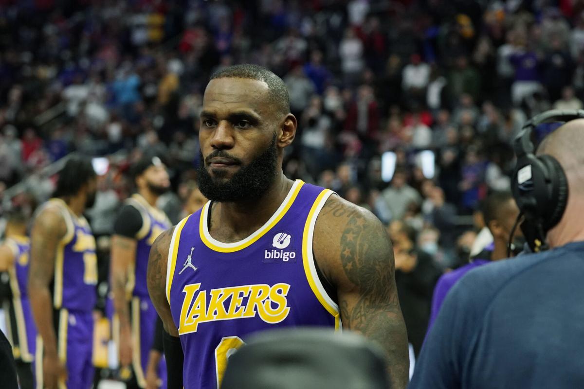Lakers Pistons Basketball