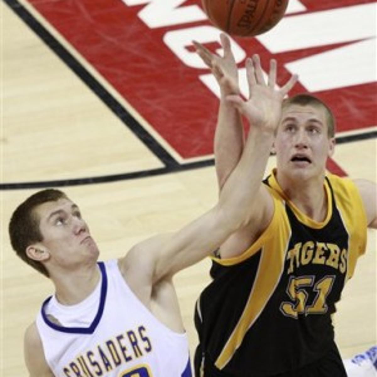 Wiaa Boys Basketball Bray S Big Day Includes State Title For
