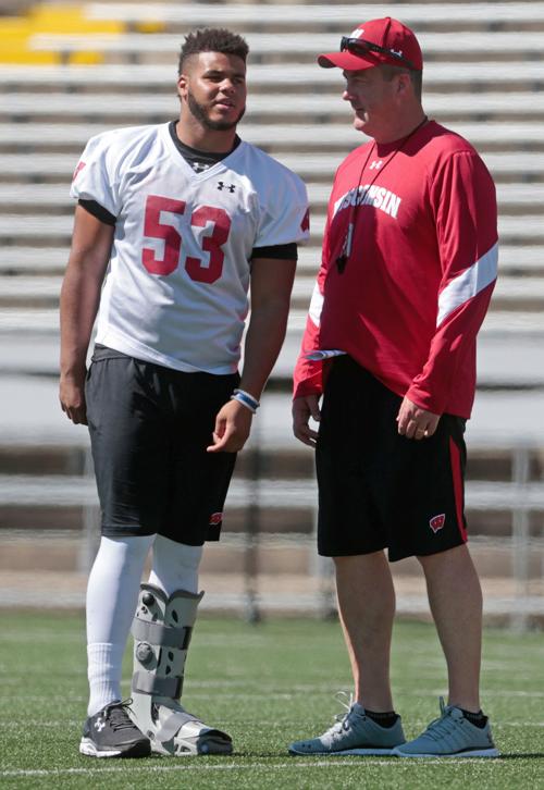 Badgers Football T J Edwards Omitted From Wisconsin S 1st