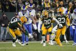 Rams Packers Football