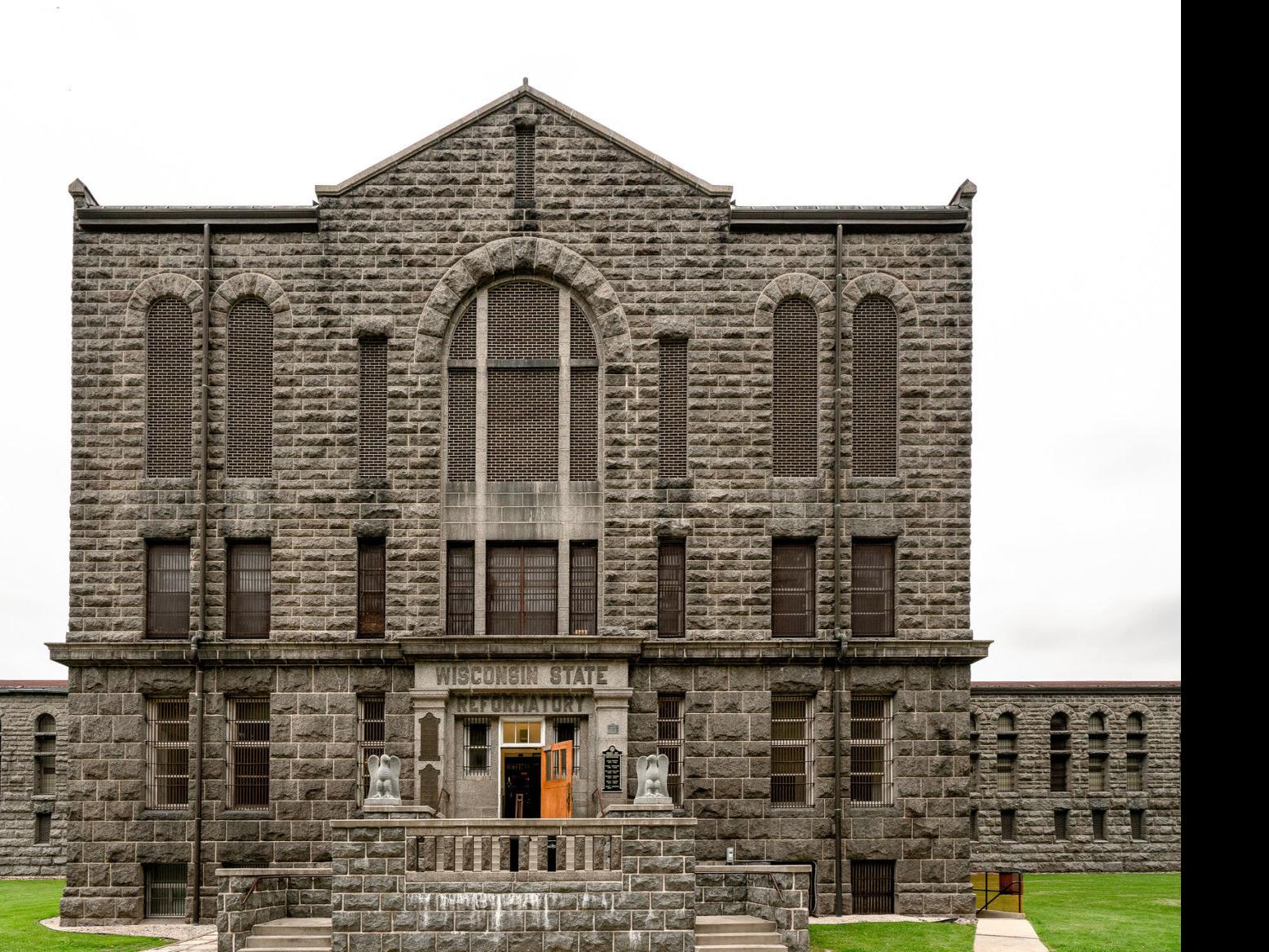 Covid 19 Outbreak At Green Bay Prison Rises To 185 Cases Doc Says Crime Madison Com