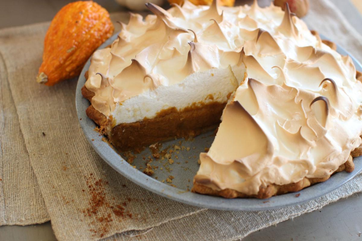 Citrus pumpkin meringue pie