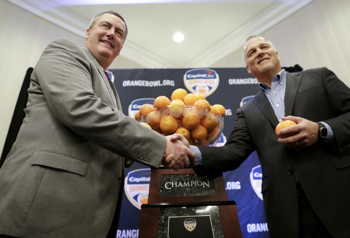 Chryst, Richt shake hands