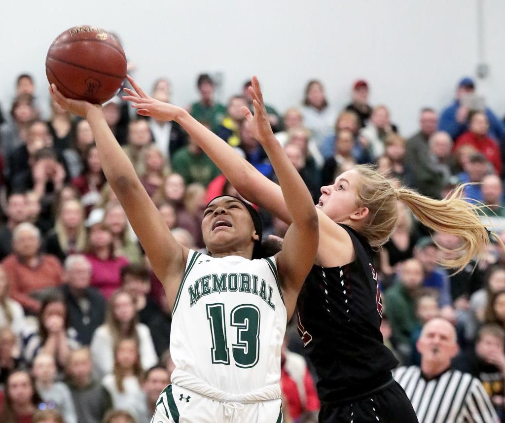 Prep Notes Madison La Follette S Derek Gray Madison Memorial S