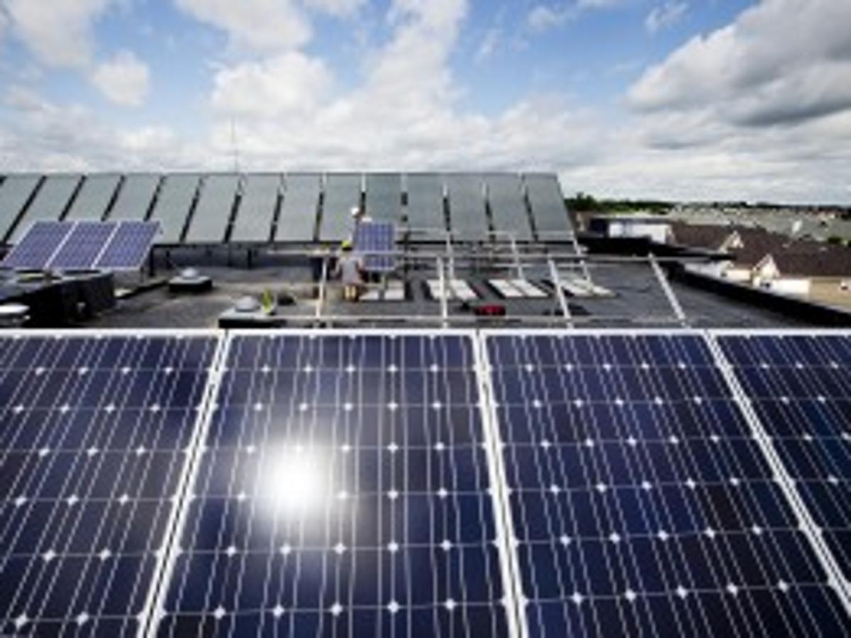 Full Spectrum Solar Sees Sunny Future Business News Madison Com