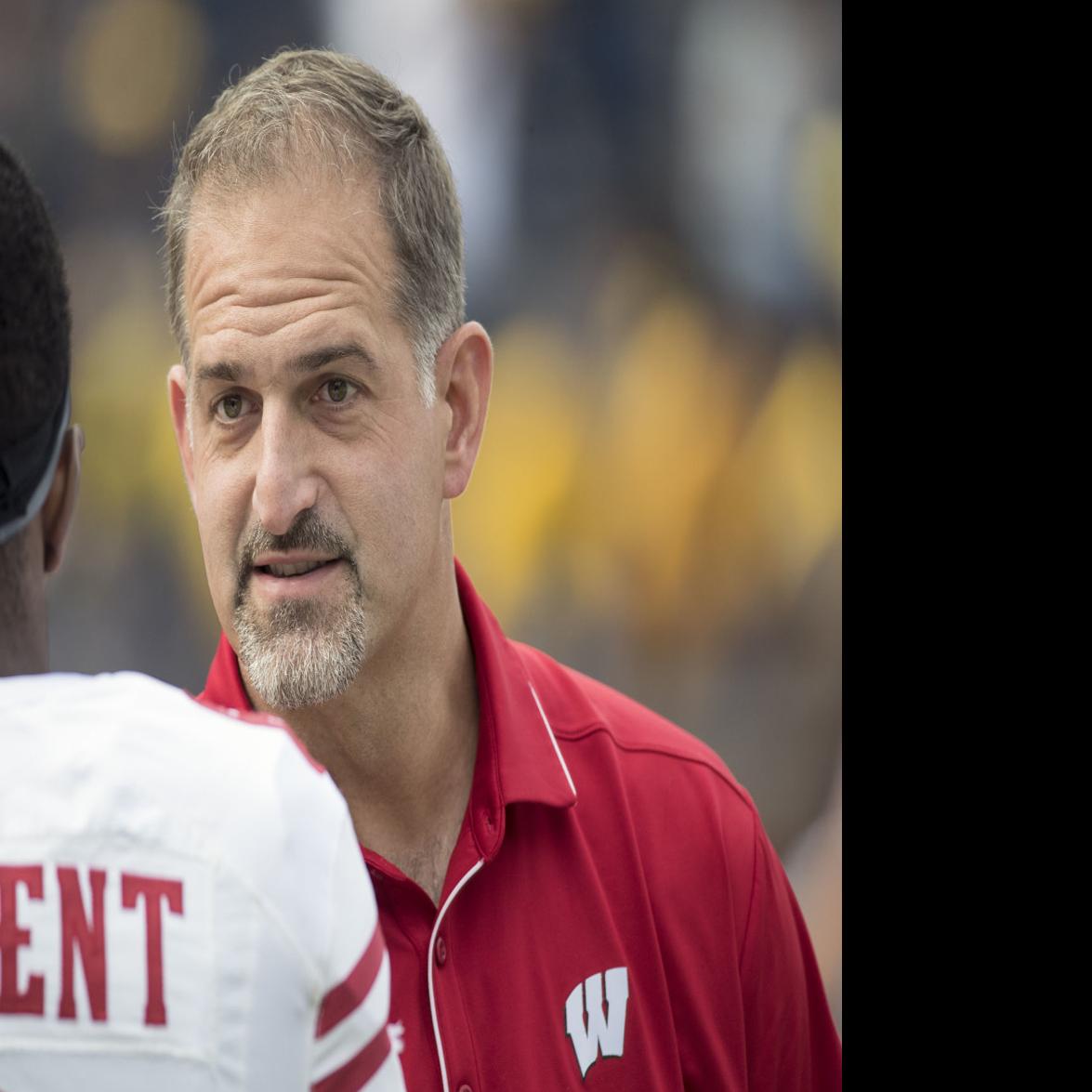 Badgers Offensive Coordinator Joe Rudolph Reportedly Interviews