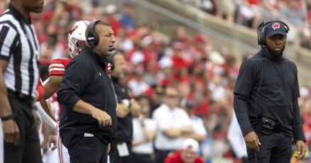 CJ Williams emerges as security blanket in Wisconsin footballs Air Raid CJ Williams emerges as security blanket in Wisconsin footballs Air Raid